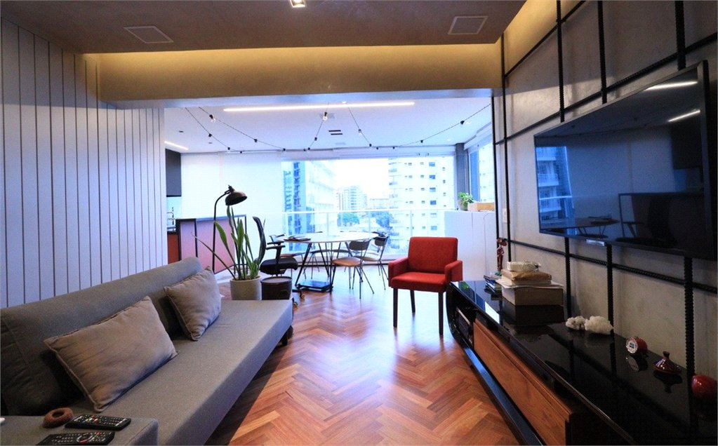 Apartamento à venda com 2 suítes em Indianópolis, São Paulo, SP