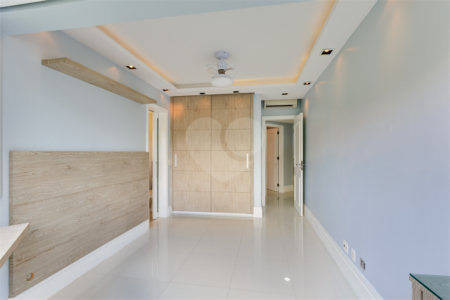 Apartamento à venda com 4 quartos, sendo 3 suítes, em Granja Julieta, São Paulo, SP