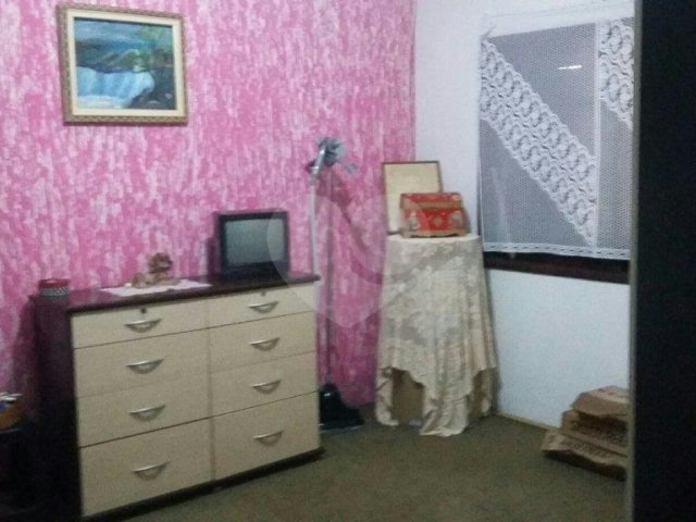 Casa Térrea à venda ou para alugar com 3 quartos, sendo 1 suíte,  em Vila Galvão, Guarulhos, SP
