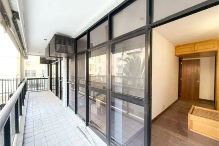 Apartamento à venda com 4 quartos, sendo 2 suítes, em Leblon, Rio de Janeiro, RJ