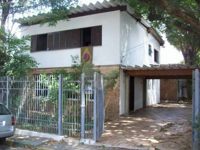 Sobrado à venda com 4 quartos em Parada Inglesa, São Paulo, SP