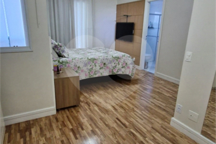Apartamento à venda com 3 suítes em Santana, São Paulo, SP