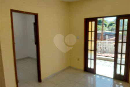 Casa à venda com 3 quartos, sendo 1 suíte, em Campo Grande, Rio de Janeiro, RJ