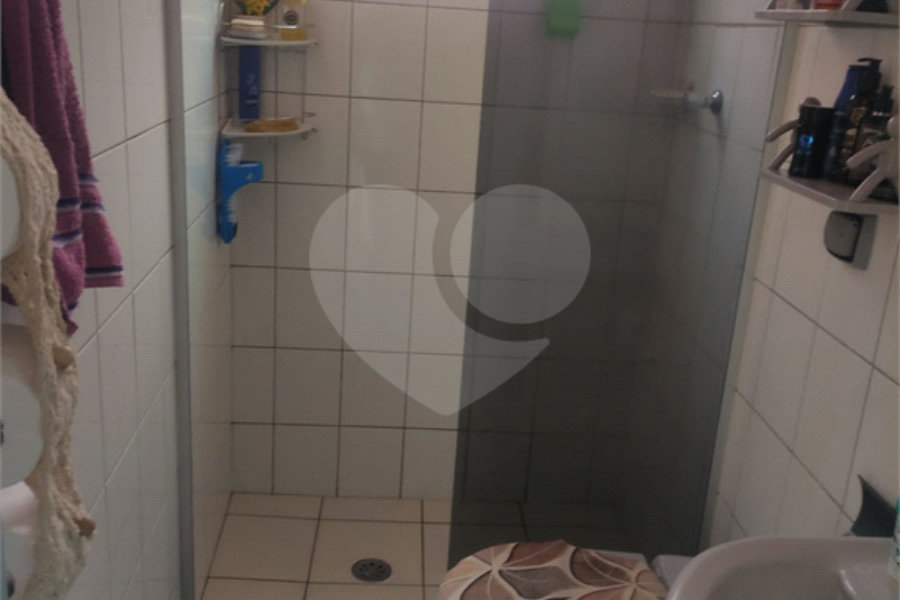 Sobrado à venda com 3 quartos no Brasilândia, São Paulo, SP