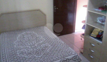 Sobrado à venda com 3 quartos, sendo 1 suíte,  em Jardim Peri, São Paulo, SP