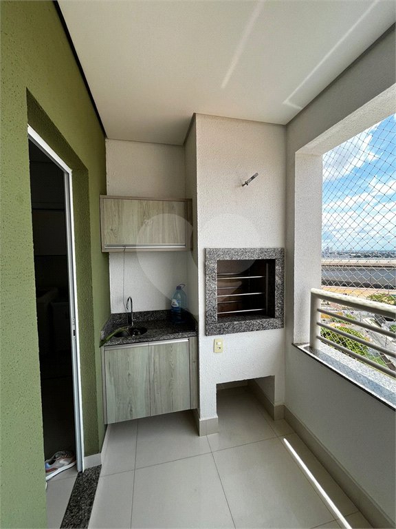 Apartamento à venda com 3 quartos, sendo 2 suítes, em Cidade Alta, Cuiabá, MT