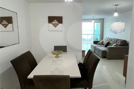 Apartamento à venda com 4 quartos, sendo 2 suítes, em Vila Nova, Cabo Frio, RJ