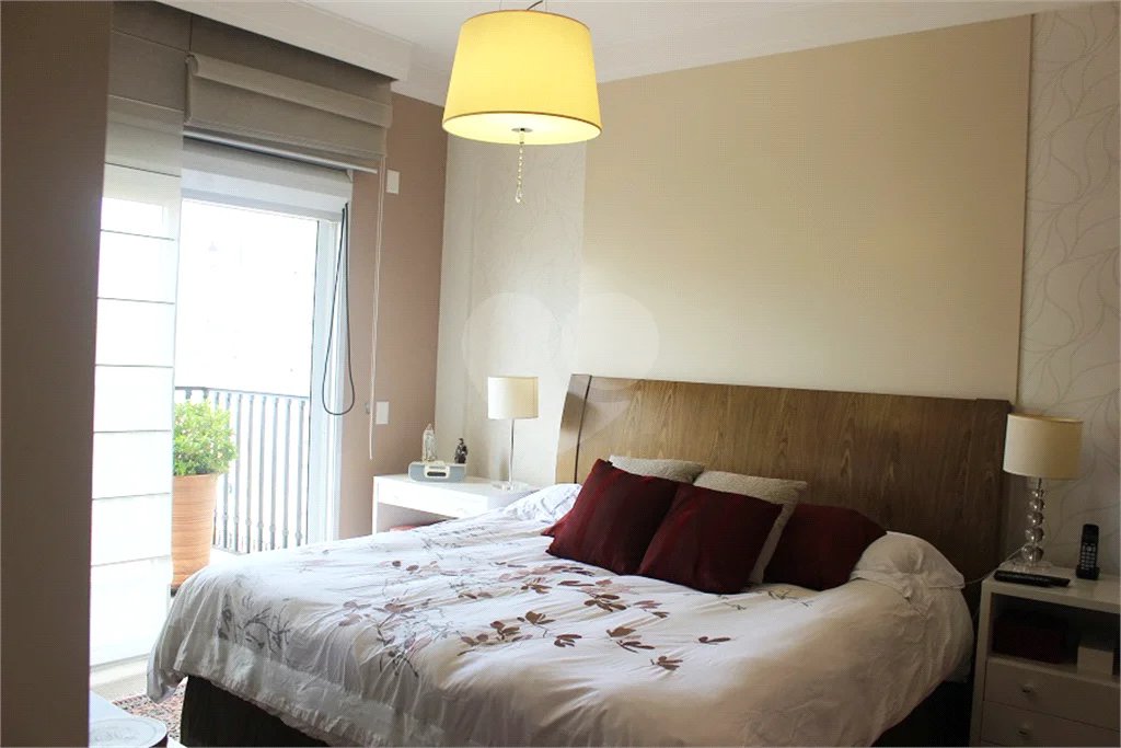 Apartamento na Vila Mariana com 5 dormitórios 04 suítes à venda