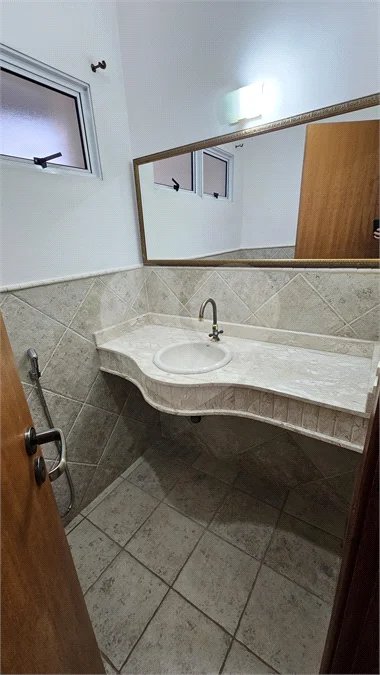 Casa Locação e Venda Condomínio Portal de Itaici 04 Dormitórios 02 suítes