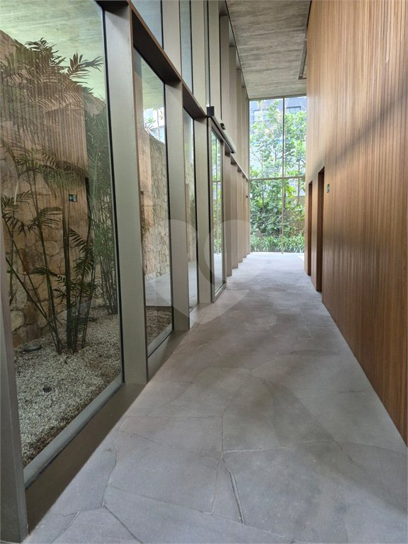 Apartamento á venda - Jardim Europa