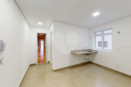 Apartamento à venda com 3 quartos, sendo 1 suíte, em Higienópolis, São Paulo, SP