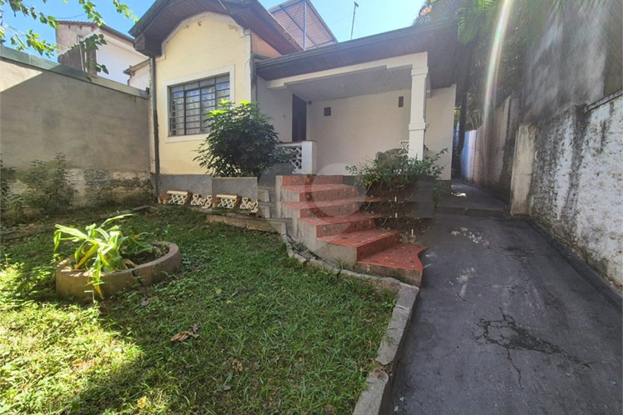 Casa à venda com 5 quartos, sendo 1 suíte,  em Santana, São Paulo, SP
