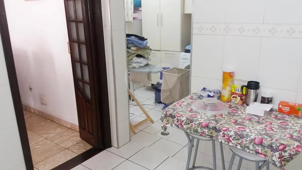Sobrado de 105m2 à venda com 3 dormitórios na Vila Santa Catarina