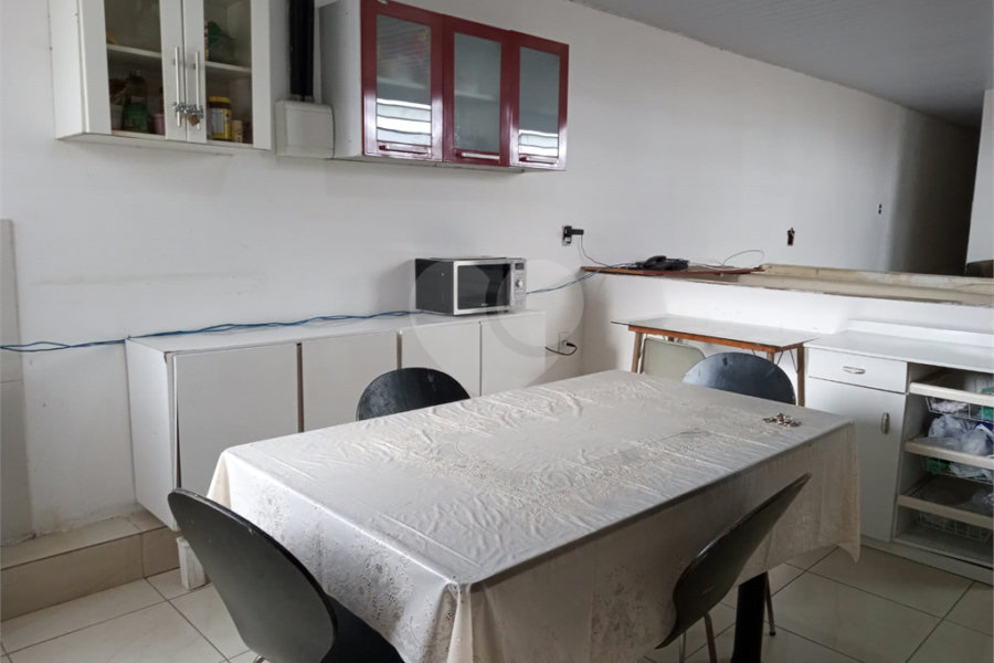 Sobrado à venda com 8 quartos, sendo 4 suítes, em Jardim São Paulo(zona Norte), São Paulo, SP