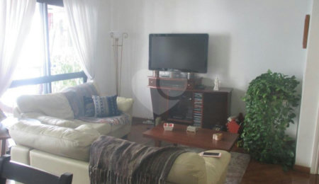 Apartamento à venda com 3 quartos, sendo 1 suíte,  em Real Parque, São Paulo, SP