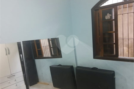 Sobrado à venda com 2 quartos, sendo 1 suíte, em Jardim Umarizal, São Paulo, SP