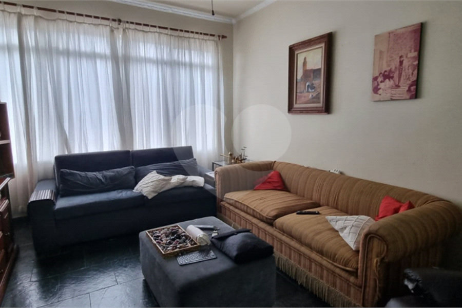 Sobrado à venda com 2 quartos em Tremembé, São Paulo, SP