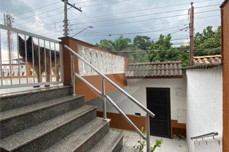 Casa à venda ou para alugar com 4 quartos, sendo 2 suítes, em Vila Rosália, Guarulhos, SP