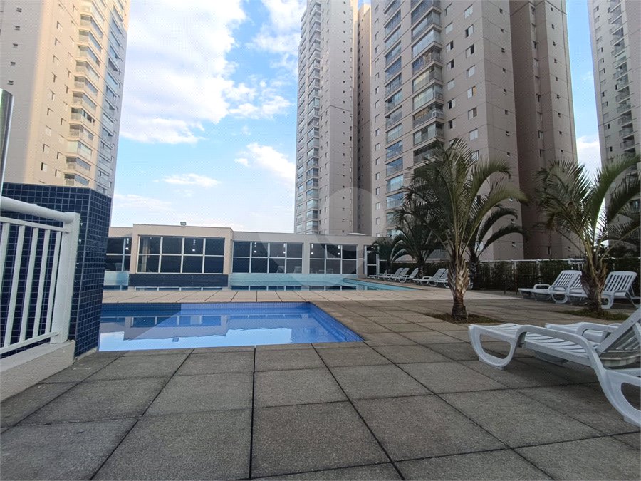 Apartamento à venda com 3 quartos, sendo 1 suíte, em Vila Leonor, Guarulhos, SP