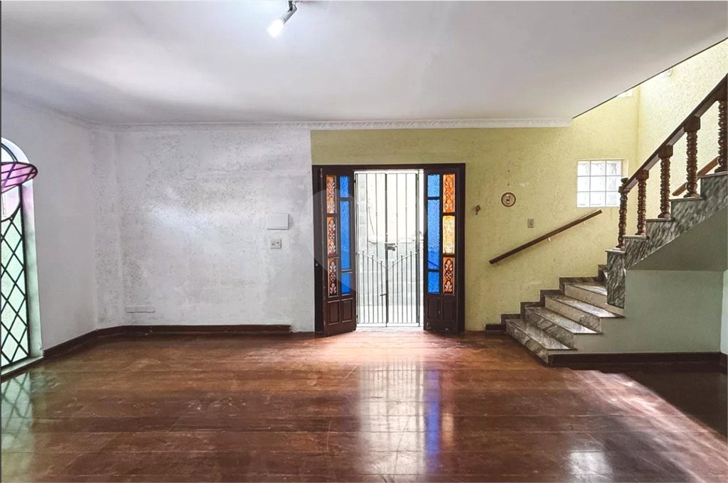 Sobrado à venda com 3 quartos, sendo 1 suíte,  em Vila Dom Pedro II, São Paulo, SP