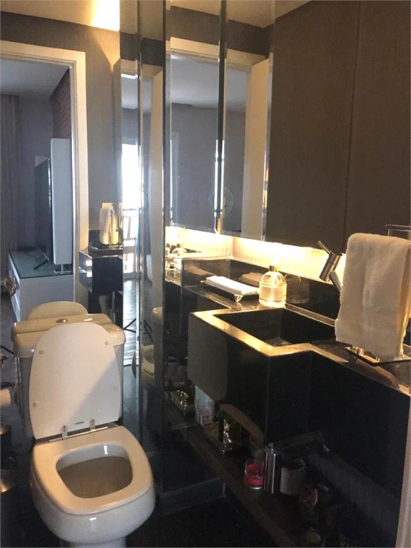 Apartamento à venda com 3 suítes em Vila Andrade, São Paulo, SP