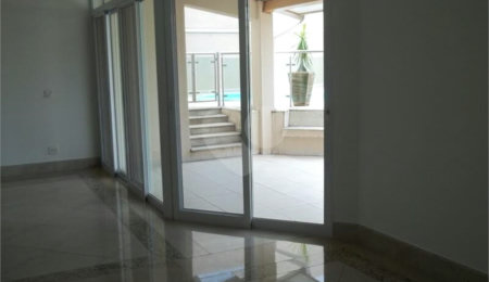 Casa à venda com 4 suítes no condomínio Residencial Santa Clara, Indaiatuba - SP