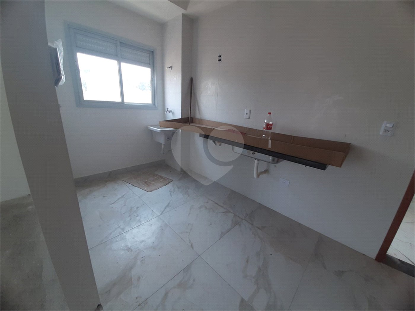 Apartamento à venda com 2 quartos, sendo 1 suíte, em Parada Inglesa, São Paulo, SP