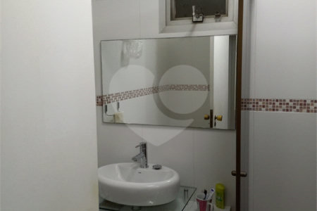 Apartamento à venda com 3 quartos em Moema, São Paulo, SP