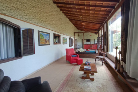 Chácara à venda com 5 quartos, sendo 3 suítes, em Vila Darcy Penteado (mailasqui), São Roque, SP