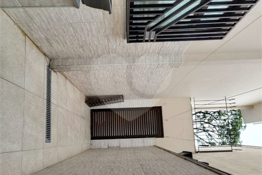 Sobrado à venda com 4 quartos, sendo 1 suíte,  em Vila Maria, São Paulo, SP