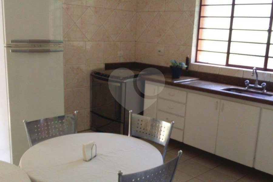 Sobrado à venda com 4 quartos, sendo 3 suítes, em Vila Maria Alta, São Paulo, SP