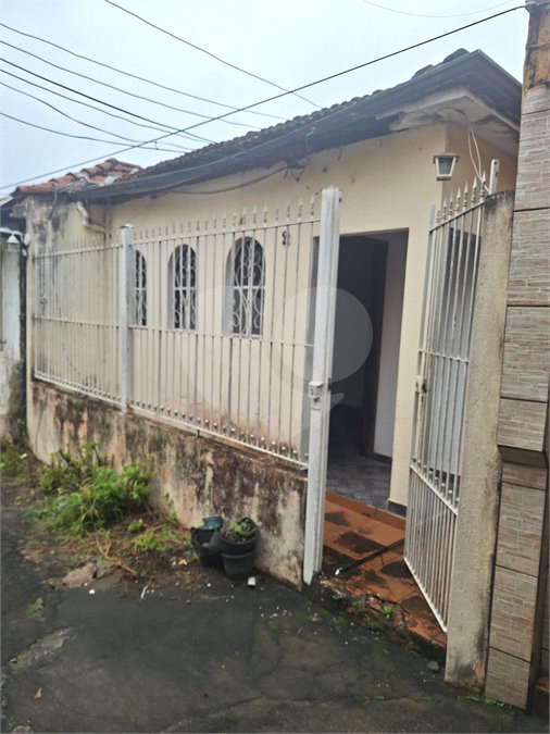 Casa Térrea à venda com 2 quartos, sendo 1 suíte, em Jardim Brasil (zona Norte), São Paulo, SP