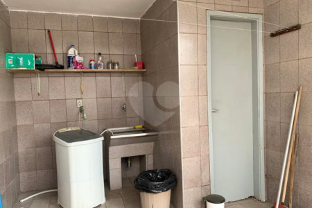 Sobrado à venda com 3 quartos em Jardim Oriental, São Paulo, SP
