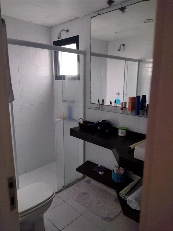 Apartamento à venda com 3 suítes em Vila Suzana, São Paulo, SP