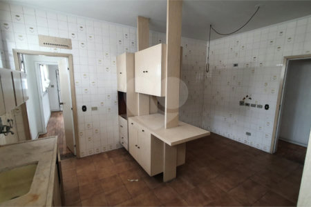 Apartamento à venda com 3 quartos, sendo 2 suítes, em Jardim Paulista, São Paulo, SP