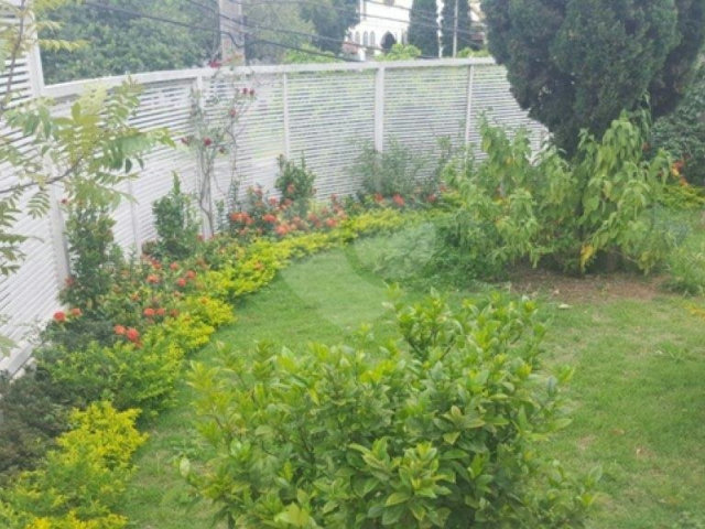 Casa Térrea à venda com 4 quartos, sendo 3 suítes,  em Jardim Franca, São Paulo, SP