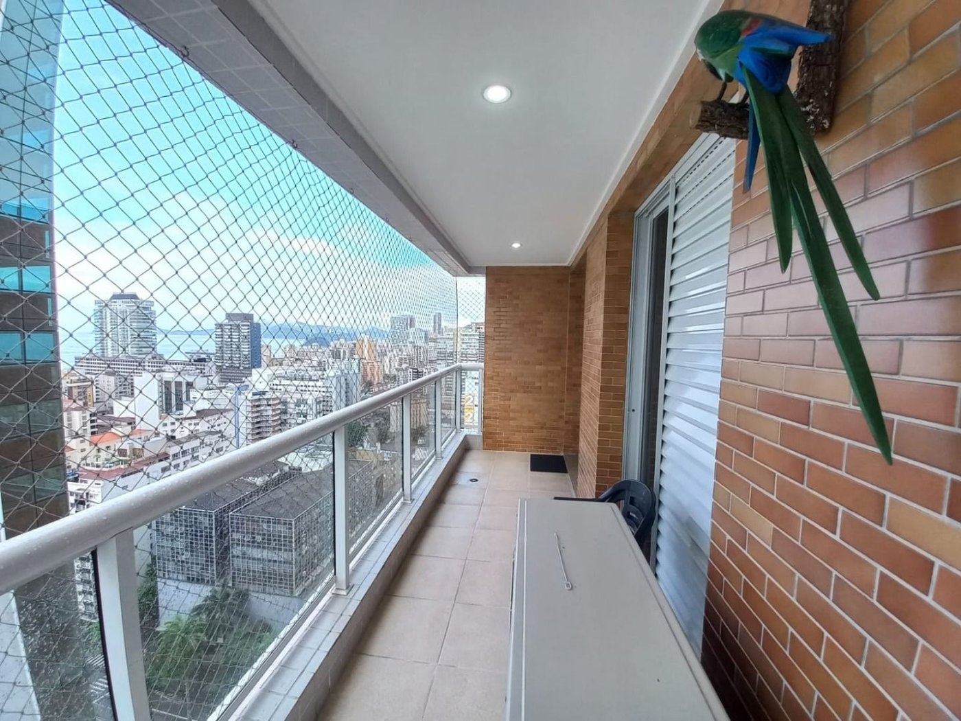 Apartamento com 2 dormitórios à venda, 97 m² por R$ 1.360.000,00 - Gonzaga - Santos/SP
