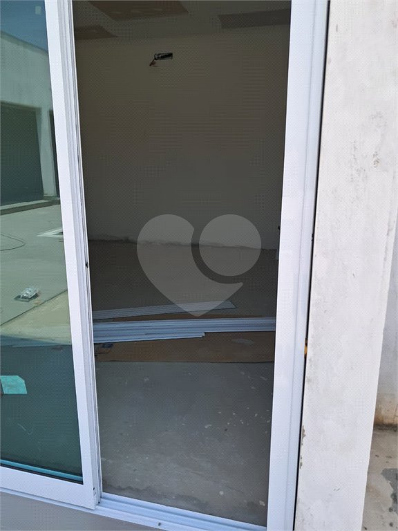 Casa à venda com 3 suítes no condomínio Terras de Mont Serrat, Salto - SP