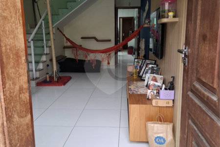 Sobrado à venda com 3 quartos, sendo 1 suíte, em Vila Pirituba, São Paulo, SP