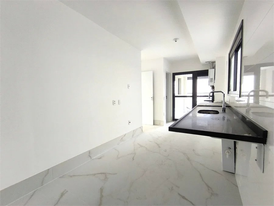 Apartamento à venda ou para alugar com 3 suítes em Água Branca, São Paulo, SP