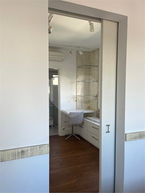 Apartamento para alugar com 3 suítes em Vila Olímpia, São Paulo, SP