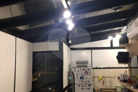 Duplex à venda com 3 quartos, sendo 1 suíte, em Campo Belo, São Paulo, SP