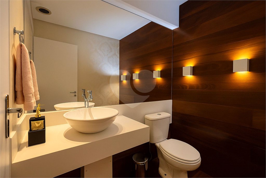 Apartamento à venda com 2 quartos, sendo 1 suíte, em Baeta Neves, São Bernardo do Campo, SP