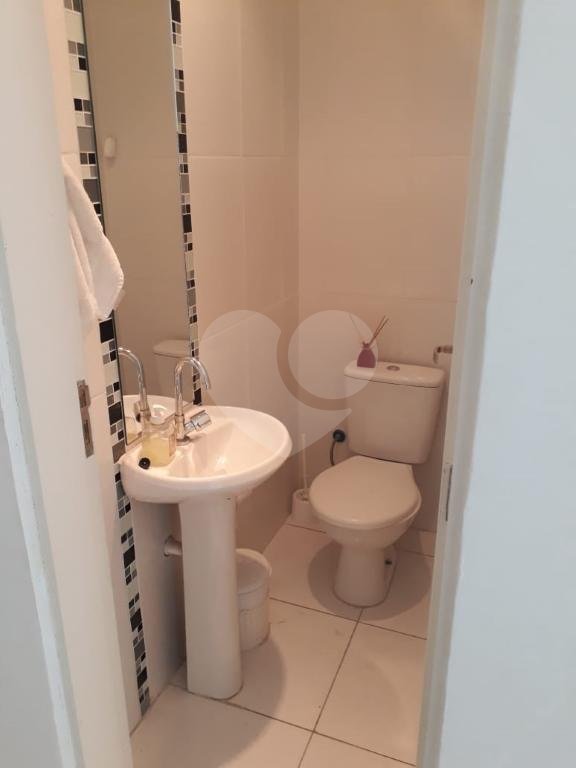 Casa à venda com 2 quartos em Vila Vitório Mazzei, São Paulo, SP