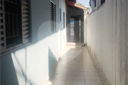 Casa à venda com 3 quartos, sendo 1 suíte, em Parque Industrial, São José dos Campos, SP