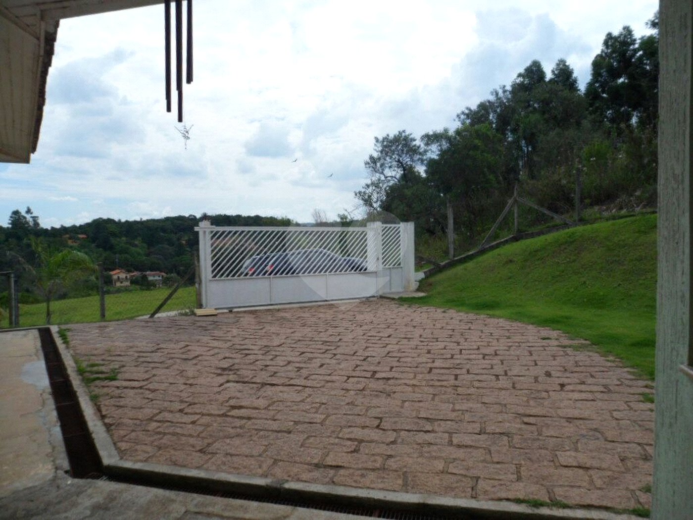 Casa à venda com 4 quartos, sendo 2 suítes, em Pinhal, Jarinu, SP