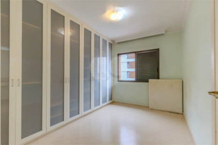 Apartamento à venda com 4 suítes em Moema, São Paulo, SP