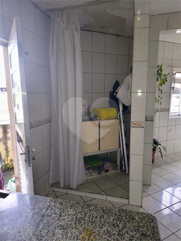 Casa à venda com 3 quartos, sendo 1 suíte, em Vila Gustavo, São Paulo, SP