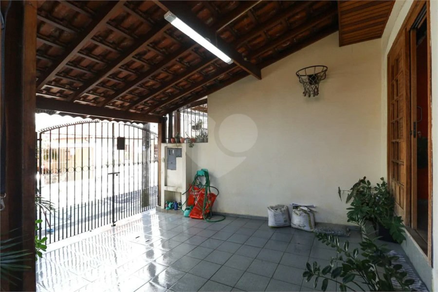 Casa à venda com 3 quartos, sendo 1 suíte,  em Vila Medeiros, São Paulo, SP
