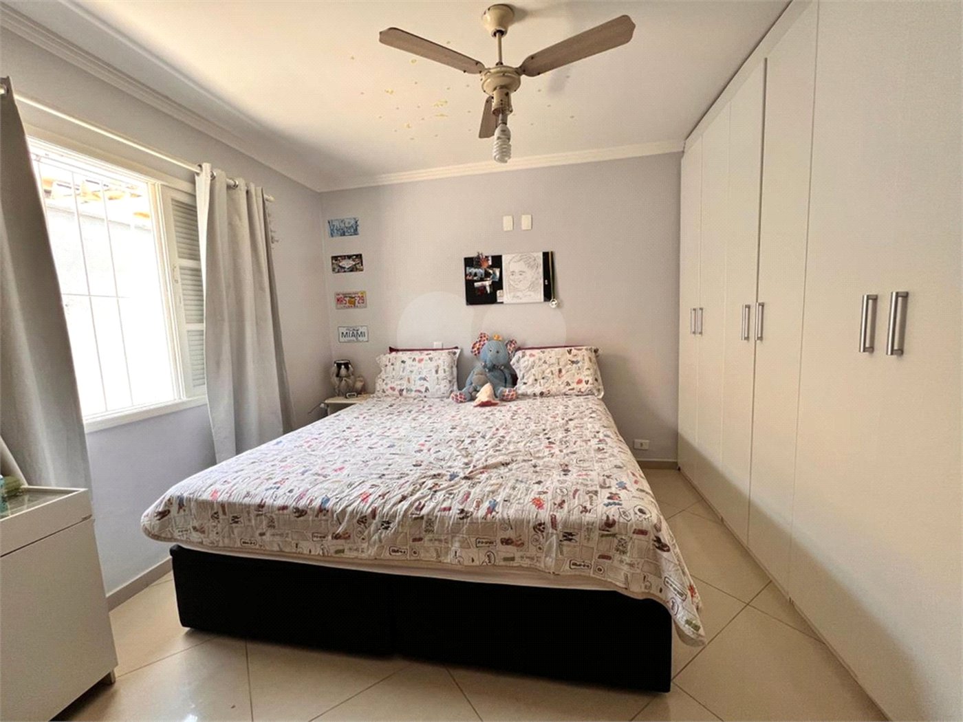 Casa à venda com 3 quartos, sendo 1 suíte, em Jardim Oriental, São Paulo, SP